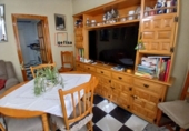 Дом с участком на продажу в городе Вальдепеньяс. Фото