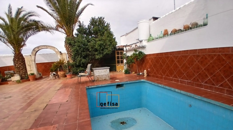 Ciudad Real - Valdepeñas - 470m2