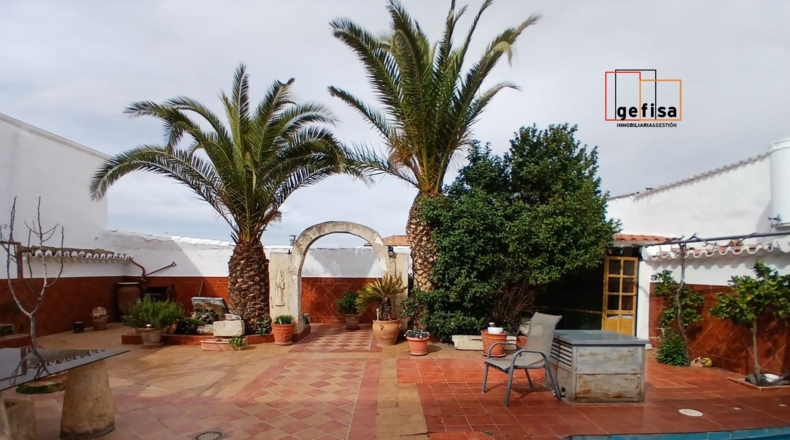 Ciudad Real - Valdepeñas - 470m2