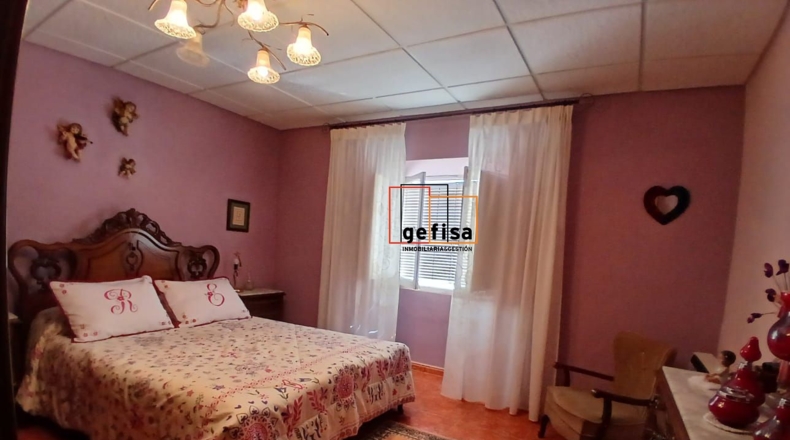 Ciudad Real - Valdepeñas - 470m2