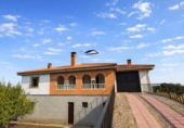 Casa de camp amb terreny en venda a Juzbado ref.: TR395842 foto