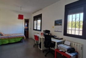 Avenida de Griñón 514&nbsp;м²