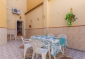 Дом с участком на продажу в городе El Campello Фото
