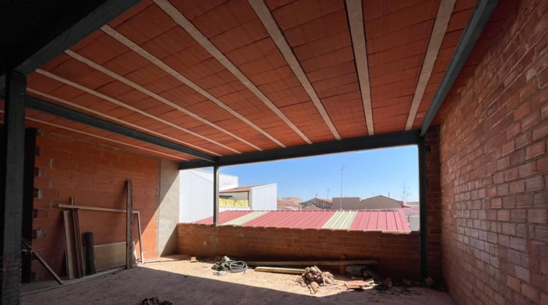 Ciudad Real - Valdepeñas - 600m2