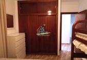 Отдельно стоящий дом с участком на продажу в городе Matalascañas. Фото