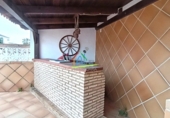 Отдельно стоящий дом с участком на продажу в городе Matalascañas. Фото