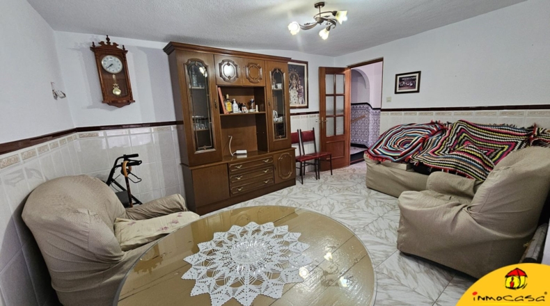 Хаэн - Алькала-ла-Реаль - 300m2