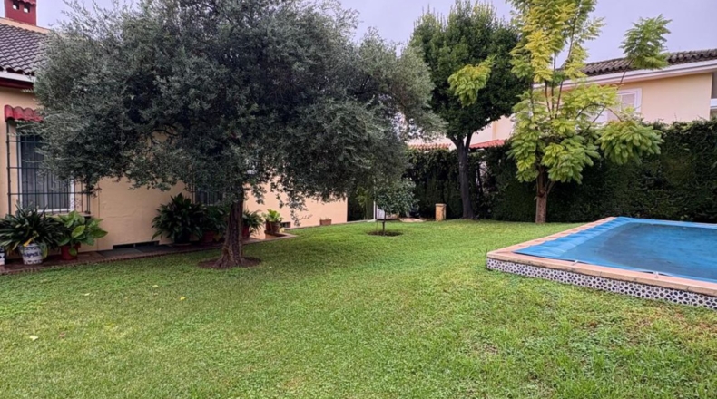 Seville - Tomares - 710m2