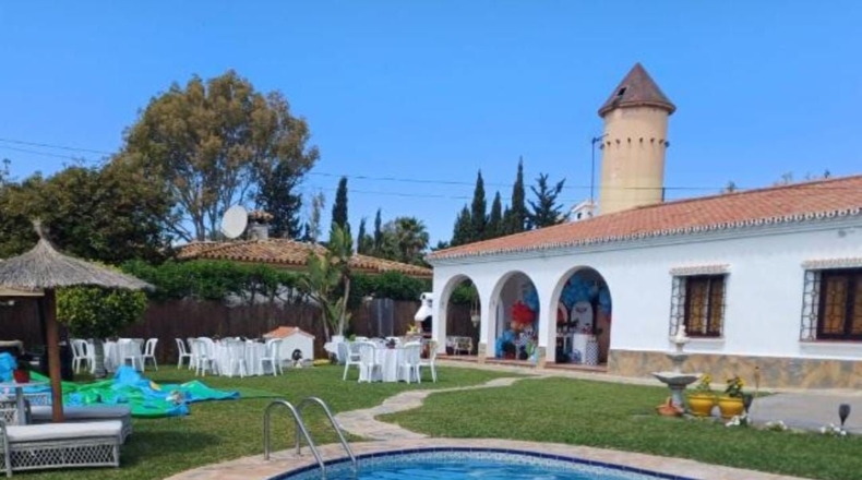 Malaga - Estepona - 1070m2