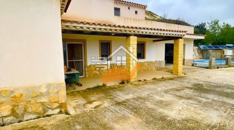 Almería - Велес-Бланко - 12000m2