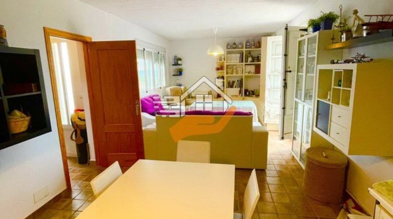 Almería - Велес-Бланко - 12000m2