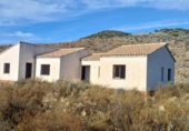 Xalet independent amb terreny en venda a la España, Vélez-Rubio, ref.: TR395721 foto