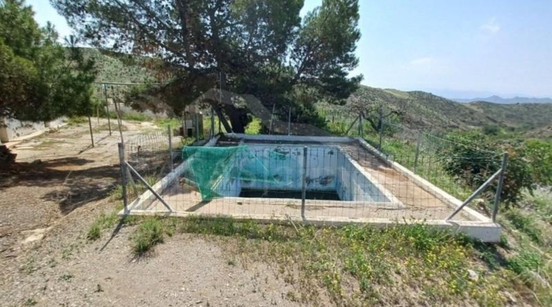 Almería - Уэркаль-Овера - 38000m2