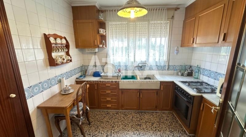 Валенсия - Ontinyent - 987m2