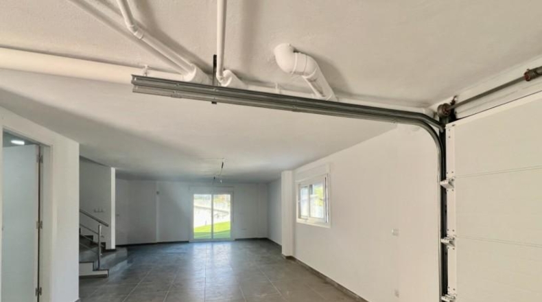 Аликанте - Pedreguer - 225m2