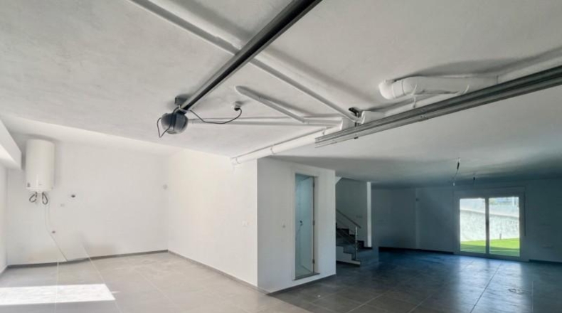 Аликанте - Pedreguer - 225m2