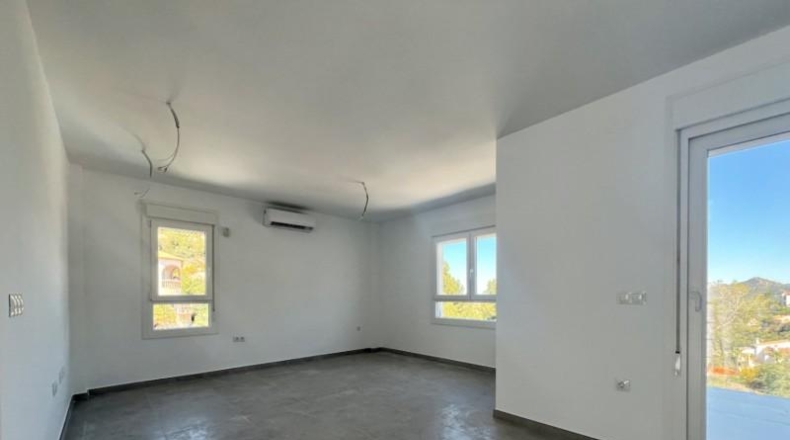 Аликанте - Pedreguer - 225m2