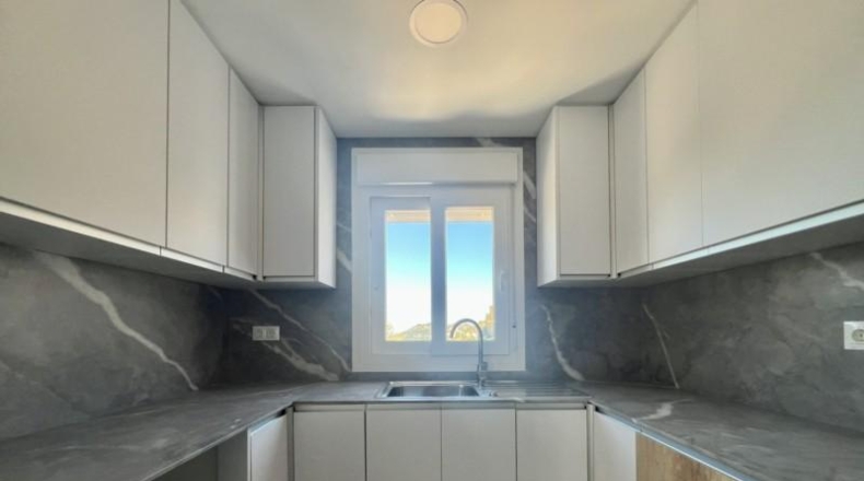Аликанте - Pedreguer - 225m2