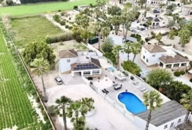 Catral 5800&nbsp;m²
