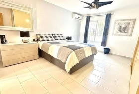 Catral 5800&nbsp;m²