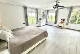 Catral 5800&nbsp;m²
