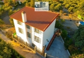 Chalet independiente con terreno en venta en la España, Valdepeñas de Jaén, ref: TR401346 foto