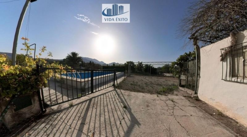 Jaén - Valdepeñas de Jaén - 1200m2