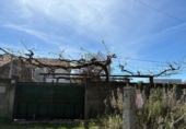 Отдельно стоящий дом с участком на продажу в городе Barrantes Фото