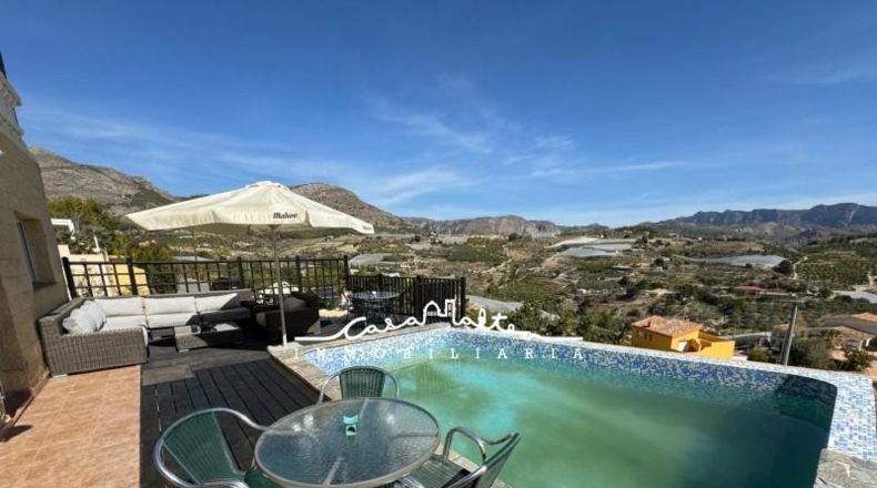 Alicante - Callosa de Ensarriá - 230m2