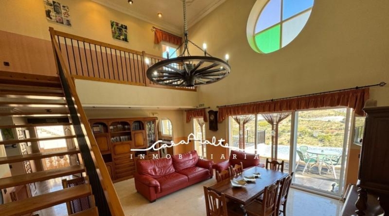 Alicante - Callosa de Ensarriá - 230m2