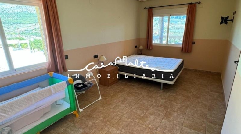 Alicante - Callosa de Ensarriá - 230m2