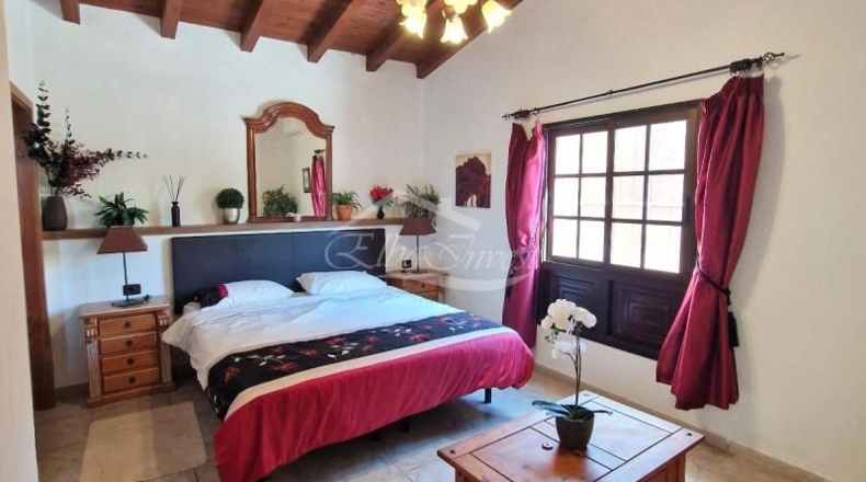 Santa Cruz de Tenerife - Puerto de la Cruz - 6500m2
