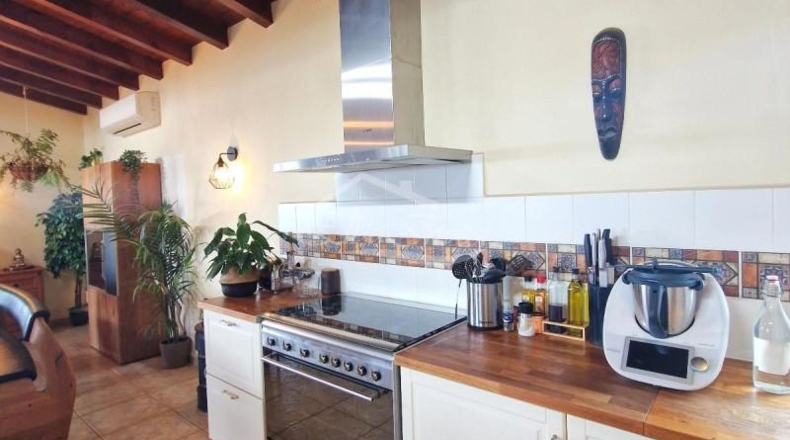 Santa Cruz de Tenerife - Puerto de la Cruz - 6500m2