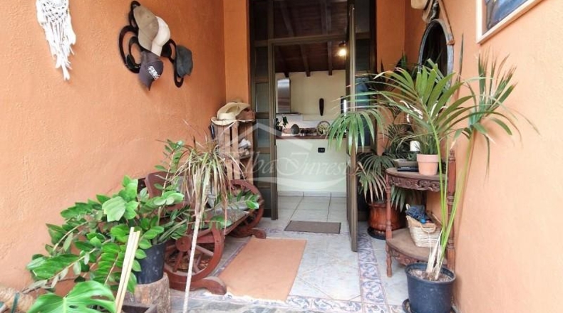 Santa Cruz de Tenerife - Puerto de la Cruz - 6500m2
