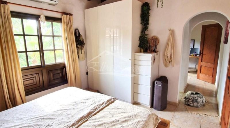 Santa Cruz de Tenerife - Puerto de la Cruz - 6500m2