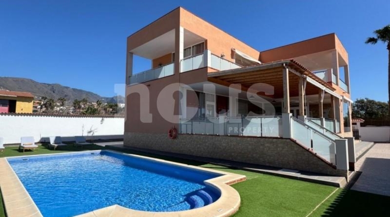 Santa Cruz de Tenerife - Adeje - 1200m2