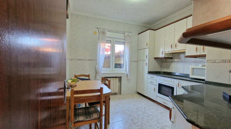 Cantabria - Los Corrales de Buelna - 322m2
