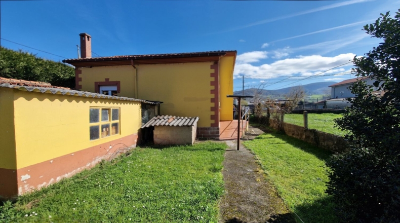 Cantabria - Los Corrales de Buelna - 322m2