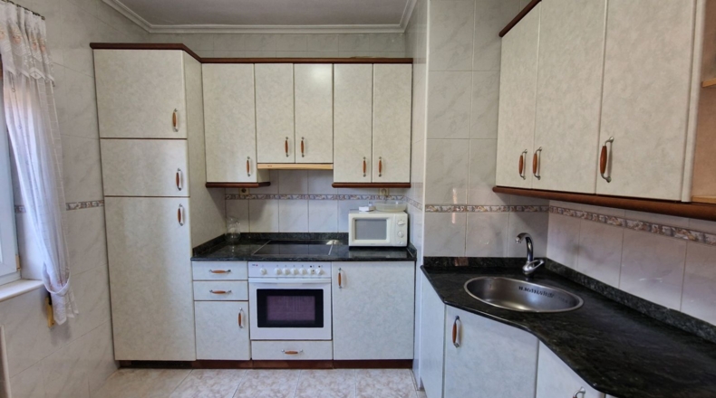 Cantabria - Los Corrales de Buelna - 322m2