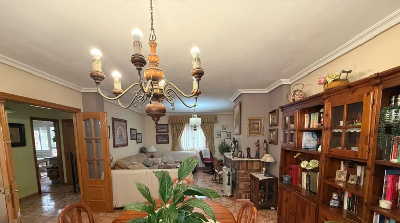 Comunidad de Madrid - Miraflores de la Sierra - 202m2