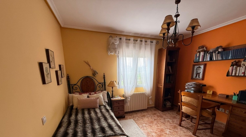 Comunidad de Madrid - Miraflores de la Sierra - 202m2