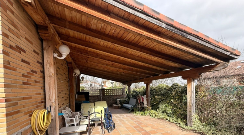 Comunidad de Madrid - Miraflores de la Sierra - 202m2
