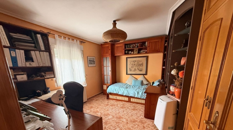 Comunidad de Madrid - Miraflores de la Sierra - 202m2