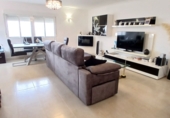Chalet independiente con terreno en venta en Colmenar de Oreja ref: TR396148 foto