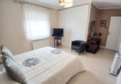 Chalet independiente con terreno en venta en Colmenar de Oreja ref: TR396148 foto