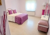 Chalet independiente con terreno en venta en Colmenar de Oreja ref: TR396148 foto