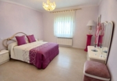 Chalet independiente con terreno en venta en Colmenar de Oreja ref: TR396148 foto