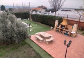 Chalet independiente con terreno en venta en Colmenar de Oreja ref: TR396148 foto