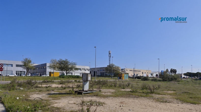 Cordova - Пуэнте-Хениль - 853m2