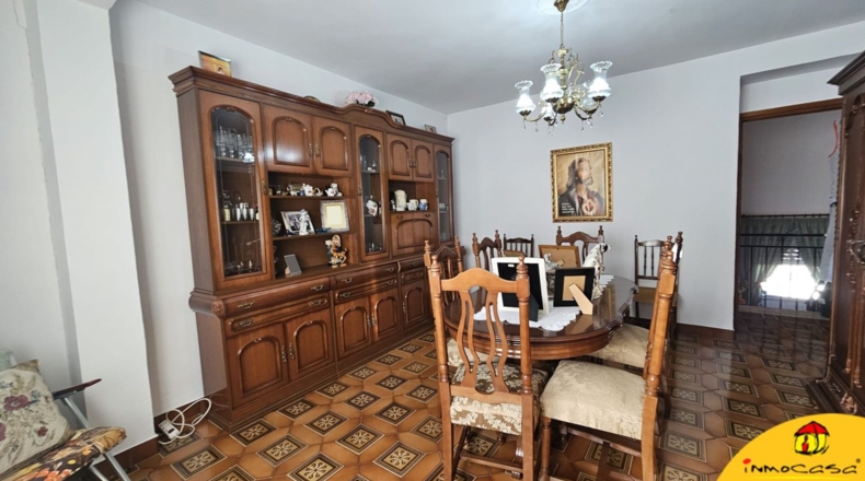Jaén - Алькала-ла-Реаль - 253m2